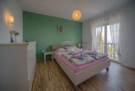 OPATIJA,OPRIĆ- 3S+DB stan sa pogledom na more, Opatija - Okolica, Appartamento