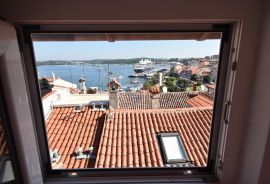 Rovinj stari grad - stan 41 m2 s neponovljivim pogledom na more, Rovinj, Flat