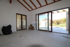 ISTRA, TINJAN Kvalitetna kuća za odmor 160 m2 s bazenom, Tinjan, Maison