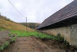 Ogulin , Modruš - Prodaje se imanje uz potok, Josipdol, بيت