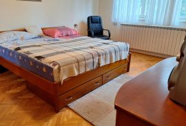 Zagreb, Volovčica, odlična prilika - obiteljski stan, 65 m2, Zagreb, Appartment