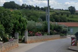 Kaštelir, građevinsko zemljište za dvojnu kuću, Kaštelir-Labinci, Terreno