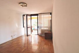 Zagreb - Siget, stan 49m2 + lođa, Zagreb, Apartamento