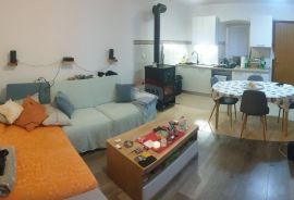 Kraljevica - etaža kuće sa okućnicom, Kraljevica, Appartment