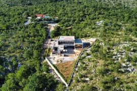 Starigrad Paklenica, vila na osami, pogled na more, Starigrad, Kuća