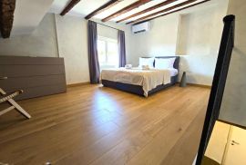 Rovinj,novi stan u starom gradu-55m2, Rovinj, Flat