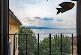 Volosko, Villa 50 metara od mora, 262 M2 4S+DB., Opatija, بيت