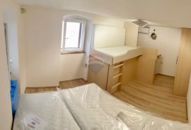 Baška - uređeni dvoetažni stan 23m2, Baška, Appartment