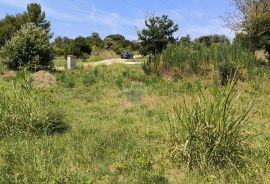 Medulin, Banjole, zemljište sa dozvolom za gradnju, Medulin, Land