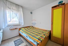 OTOK KRK-GRAD KRK,apartman u prizemlju sa vrtom, Krk, Wohnung