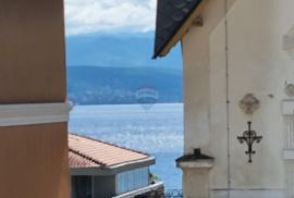 OPATIJA,CENTAR- stan s 2 balkona, blizu mora, Opatija, Kвартира