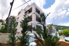 OPATIJA,CENTAR- penthouse, otvoreni pogled na more, garaža, lift, Opatija, Διαμέρισμα