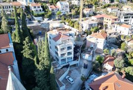 OPATIJA,CENTAR- penthouse, otvoreni pogled na more, garaža, lift, Opatija, Διαμέρισμα