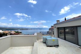 OPATIJA,CENTAR- penthouse, otvoreni pogled na more, garaža, lift, Opatija, Διαμέρισμα