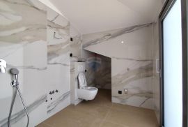 OPATIJA,CENTAR- penthouse, otvoreni pogled na more, garaža, lift, Opatija, Διαμέρισμα