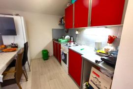 Rovinj,prekrasan stan-40m2+parking mjesto, Rovinj, Kвартира