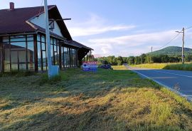 Karlovačka županija , Josipdol - kuća sa poslovnim prostorom, Josipdol, Σπίτι