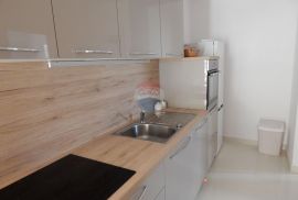 Jadranovo, Crikvenica- 2S+DB 73m2 sa 305m2 okućnice, Crikvenica, Flat