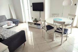 Baška - apartman blizu mora 114m2, Baška, Flat