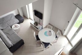 Baška - apartman blizu mora 114m2, Baška, Flat