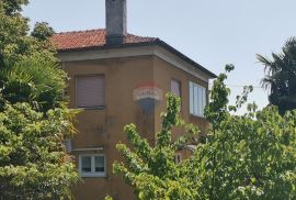 ZAMET - etaža kuće s okućnicom, 1.kat, Rijeka, Apartamento