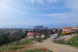 RIJEKA,KOSTRENA- kuća 4S+DB sa bazenom i panormskim pogledom na more, Kostrena, Kuća