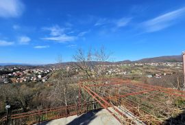 BIJENIK, obiteljska kuća, 2 stana, predivan pogled, Zagreb, Casa