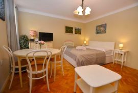 Rovinj,savršen stan 53m2 u centru,1.kat, Rovinj, Appartment