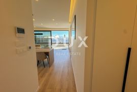 OPATIJA, CENTAR - stan 139m2 u novogradnji s vrtom, bazenom, garažom, pogled na more, centar Opatije, Opatija, Appartment