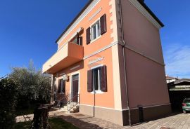 Istra, Umag Punta, prostrani stan prvi red do mora, Umag, Appartement