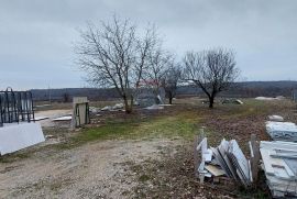 Istra, Višnjan, poslovna hala sa velikim zemljištem, Višnjan, Propriedade comercial