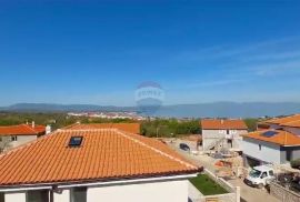 OTOK KRK,MALINSKA-prekrasan dvoetažni stan, Malinska-Dubašnica, Appartement