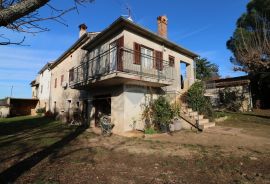 SVETI LOVREČ- kamena kuća, Sveti Lovreč, Casa