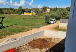 Poreč okolica: Moderna dvojna kuća, 4,5 km od Poreča, Poreč, Haus