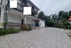 OPATIJA,MATULJI- Poslovni prostor 275 m2 sa velikim parkingom na frekventnoj lokaciji, Matulji, Ticari emlak