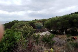 MALI LOŠINJ - ĆUNSKI - građevinski teren sa kućom + negrađevinski, Mali Lošinj, Land