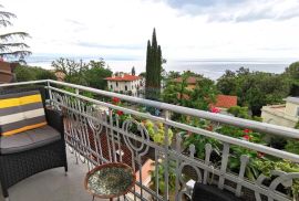 OPATIJA,LOVRAN- 2. RED DO MORA, stan 140 m2, balkon, parking, pogled na more, Lovran, شقة