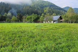 Građevinsko zemljište uz Kupu, 1931 m2, Delnice, Zemljište