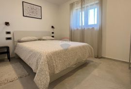 Istra, Poreč - okolica, stan s dvije spavaće sobe i pogledom na more, Poreč, Apartamento