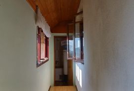 Kuća u Ogulinu-Gavani 110m2, Ogulin, Maison