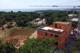 Poreč: Moderan stan s krovnom terasom atraktivnog pogleda prema moru, Poreč, Appartment