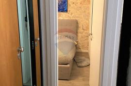 Rovinj, Carera, prekrasni novouređeni stan na prvom katu - 38m2, Rovinj, Wohnung