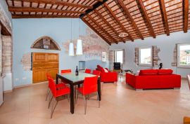 Rovinj,ekskluzivni stan 1.red do mora, Rovinj, Apartamento