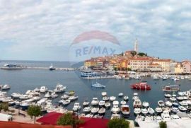 Rovinj,ekskluzivni stan 1.red do mora, Rovinj, Apartamento