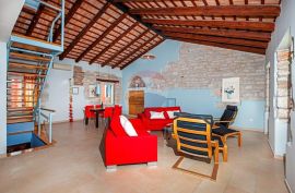 Rovinj,ekskluzivni stan 1.red do mora, Rovinj, Apartamento