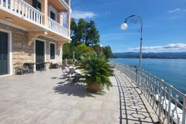 Ičići. Opatija, predivan stan. 1. red do mora, Opatija - Okolica, Flat