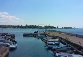 Lovrečica, Umag - građevinska parcela 300 m od plaže, Umag, Land