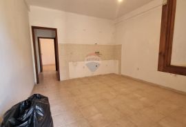 Rijeka, Sroki, Stan 1S+DB, površine 41m2, Viškovo, Appartement