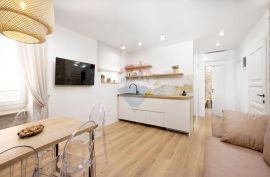 Rovinj, centar, dvosoban stan uređen sa stilom, Rovinj, Appartment