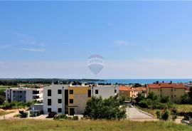 Istra, Novigrad, prostran stan u modernoj zgradi s pogledom na more, Novigrad, Appartment